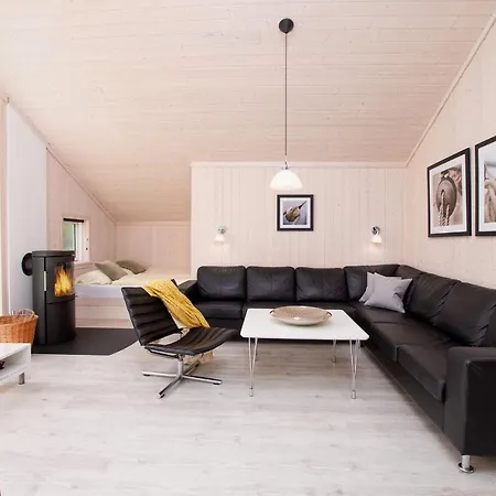 بيت للعطل 2 Sea C 85 *