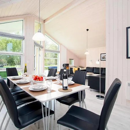 2 Sea C 85 * Großenbrode